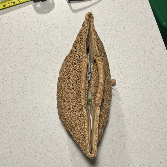 Banana Republic Macrame Bag - Picture 2 of 9